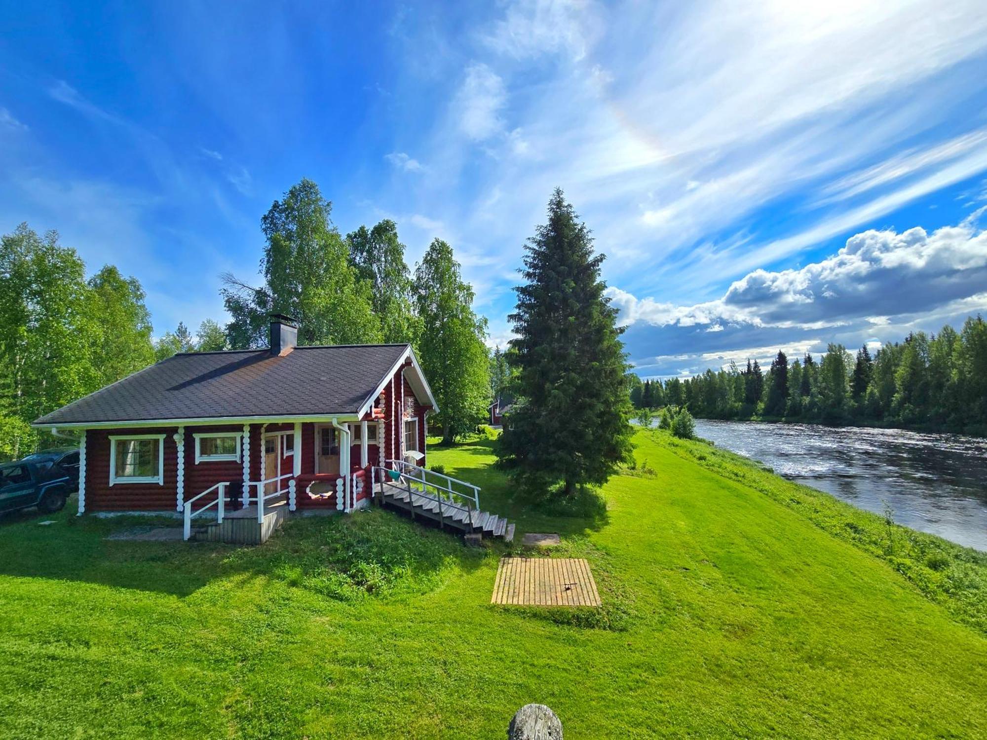 Lapin Villa Hiisi Joen Rannalla Ranua Exterior foto